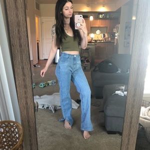 PrettyLittleThing straight slit hem jeans